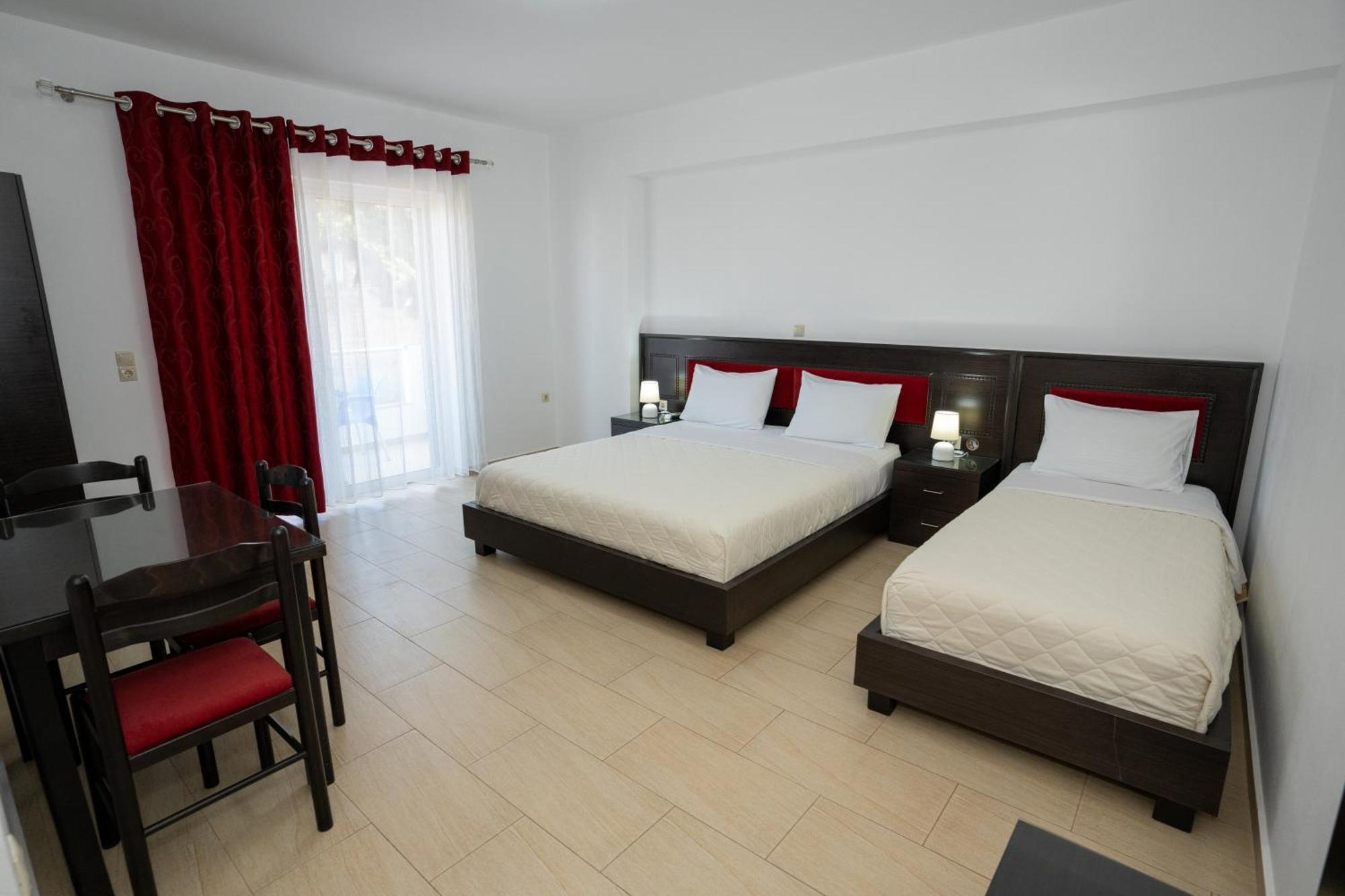 Kalasa Hotel Saranda Kültér fotó